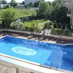 Stamopolu Lux With Pool View מלון דירות פרימורסקו