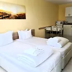 Stamopolu Lux With Pool View 4* פרימורסקו