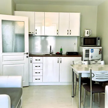 Stamopolu Lux With Pool View Апарт-отель Приморско
