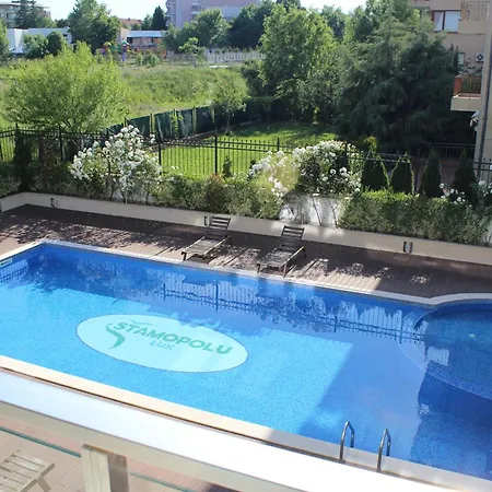 Stamopolu Lux With Pool View Апарт-отель Приморско