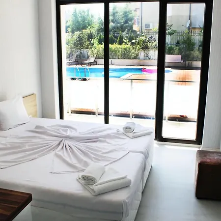 Apartmanhotel Stamopolu Lux With Pool View