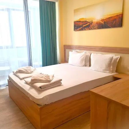 Apartmanhotel Stamopolu Lux With Pool View