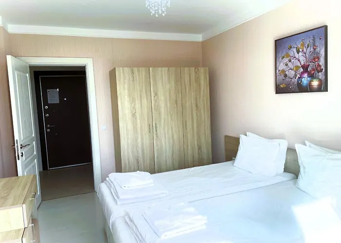 Apart-hotel Stamopolu Lux With Pool View 4*