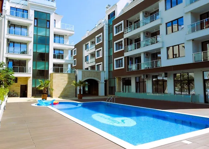 Stamopolu Lux With Pool View 4*